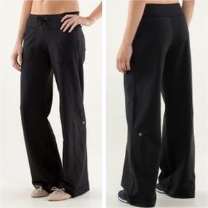 LULULEMON still pants wide leg yoga pants